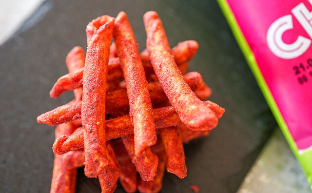 超刺激!カルディで買えるコーンチップスは強烈なウマさでした!