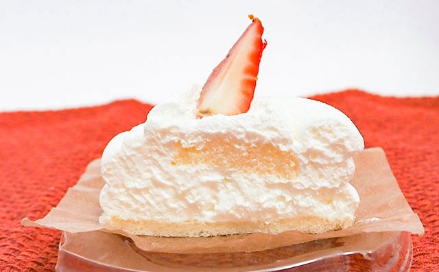 食べるシルク…!一瞬で溶けちゃうローソンの極上スイーツって?