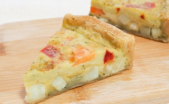 これが冷食!? ローソンの本格派キッシュが超おすすめ!