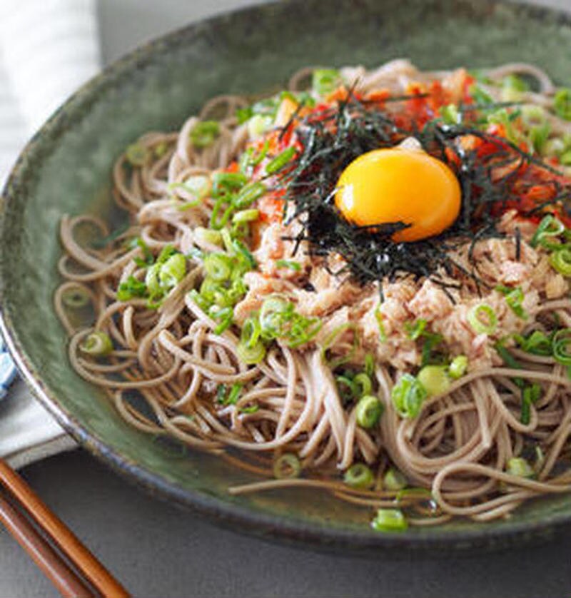 手軽にパパっとランチ！「ツナキムチ」の辛うま麺＆ごはん