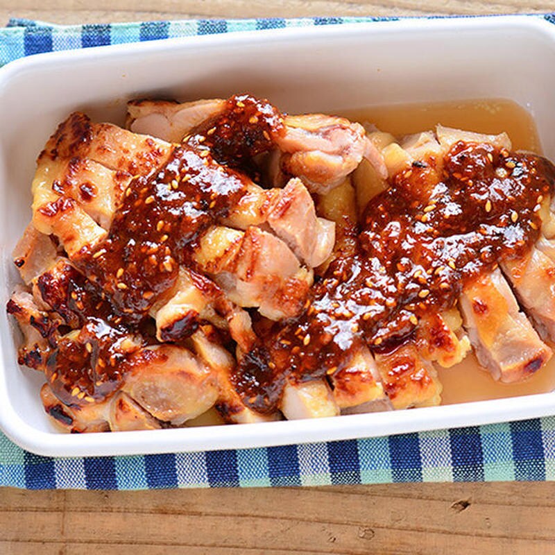 コクうまでごはんがすすむ！鶏もも肉のごま味噌おかず