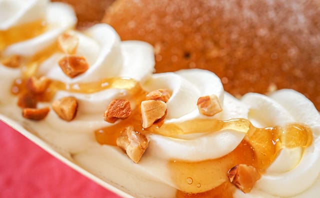 絶対食べて!セブンの新作スイーツがクリームたっぷりで超おいしい!