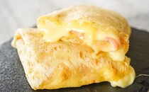 セブンのブリトー史上、最大チーズ量の新商品が登場！ひたすらチーズでした