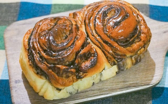 【ローソン】このチョコブレッド、噛むたびおいしい!