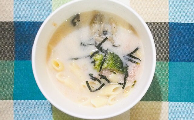 【177kcal】ちょい食べにおすすめ！ローソンのクリームスープはたらこがナイス！