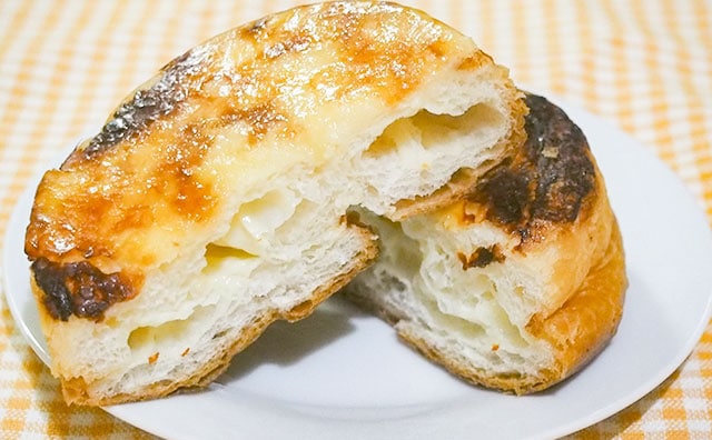 メープルとチーズがナイスマリアージュ!!ローソンのこれ、ハマります!