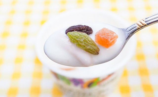 満足感ありすぎ!ローソンでトッピングがおいしいヨーグルトを発見しました!