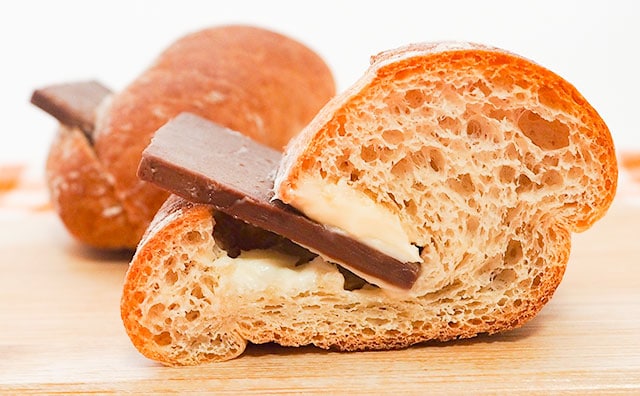 板チョコ丸ごと!しかも低糖質!ローソンのロカボパンがおいしい!