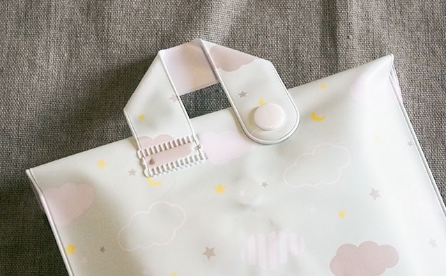 【税込110円】ただのカバーじゃない!? セリアのこれ、地味に便利です！