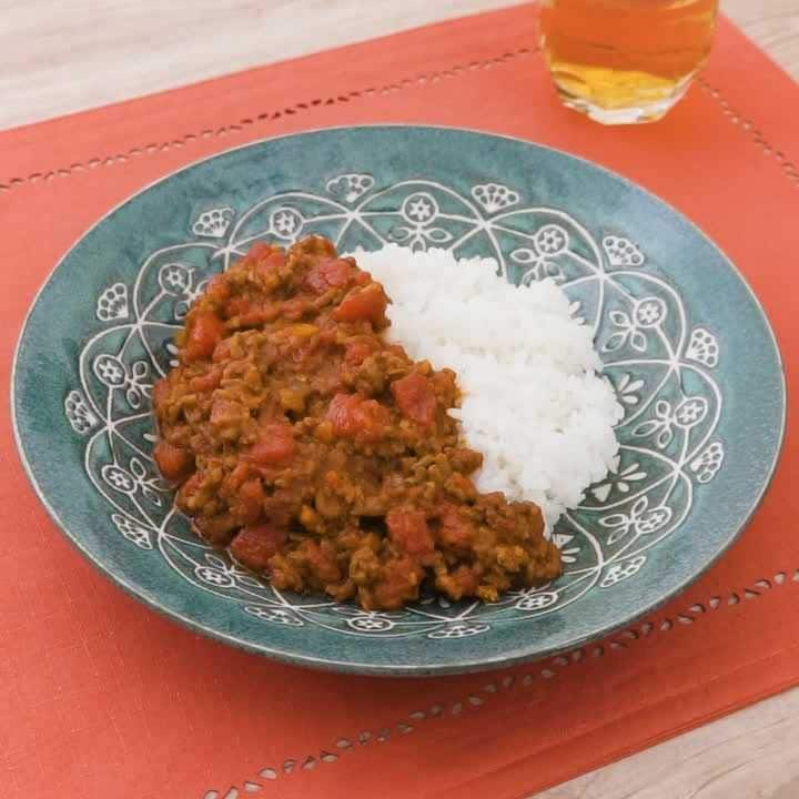 トマト缶で作るレシピ♪簡単キーマカレー