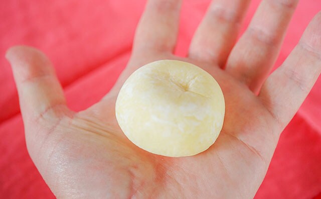 セブン先行発売の68円お菓子が超ふっわふわ！しかもあのお店の味を再現！