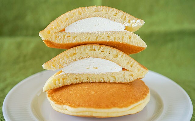 極上のふわもち感！セブンのパンケーキは何個でも食べられそう！