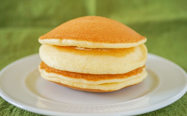 極上のふわもち感！セブンのパンケーキは何個でも食べられそう！