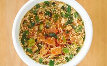 伝説の名店「港屋」がカップ麺で復活した！！