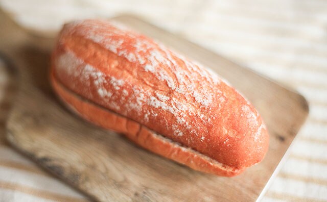 ローソンのあんフランスはもっちり、ふんわり、甘じょっぱい！