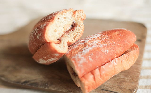 ローソンのあんフランスはもっちり、ふんわり、甘じょっぱい！