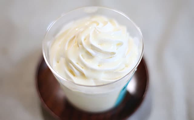 え、ここは牧場なの？ローソンの真っ白スイーツがミルキーでうまー！！