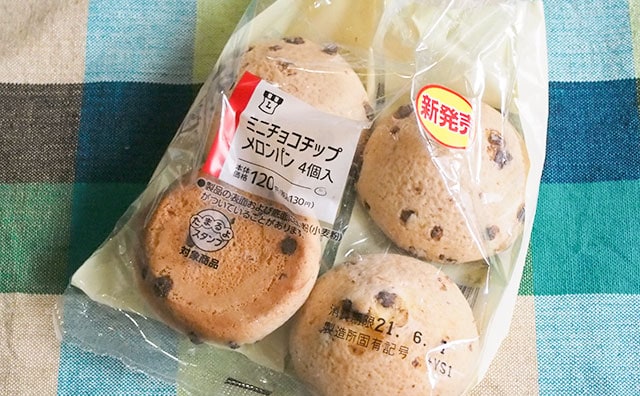 1個あたり約32円！スナック感覚で食べられるメロンパンを発見！