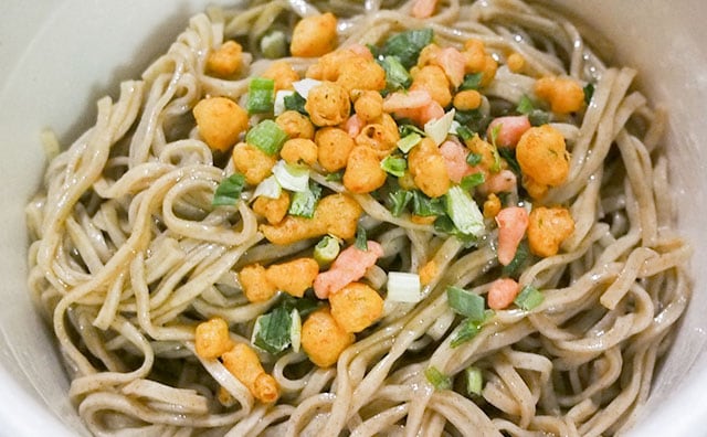 まさかの冷し!? どん兵衛の新商品がこれからの季節におすすめ!