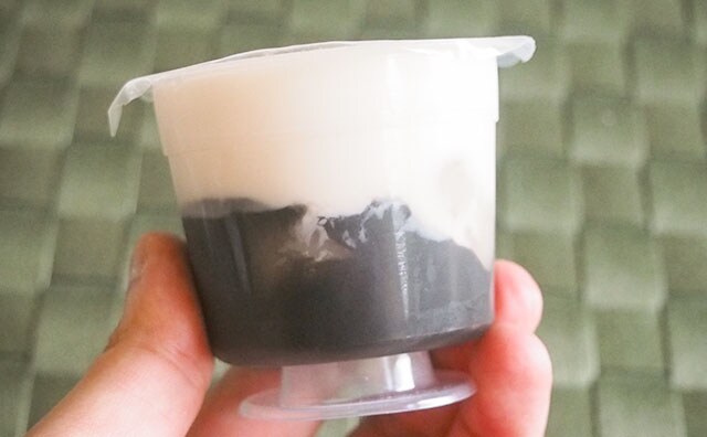 183kcal！ローソンのもちもちスイーツに「黒ごま」が仲間入り！