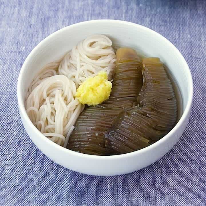 だしがしみしみ♪なすとそうめんの煮物