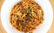 いま、汁なしがアツい！！コンビニで買えるおすすめカップ麺3つ