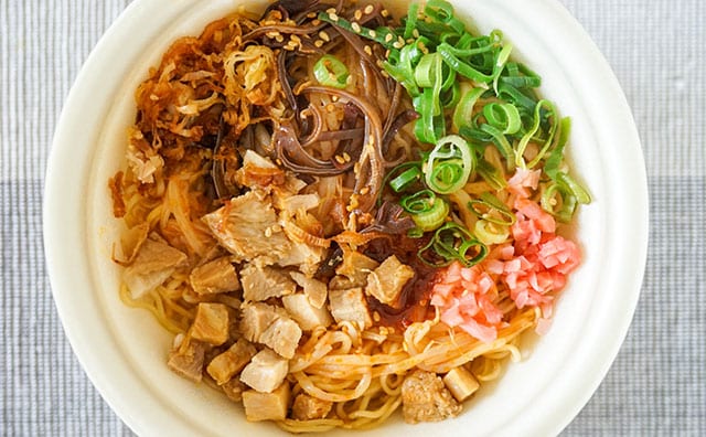 「最高」「めちゃおいしい」セブンの名店監修ラーメンが人気に!?