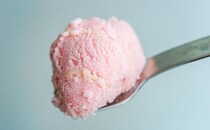 さらにおいしくなった!? 人気アイスを久々に発見！