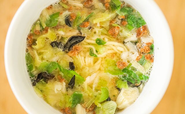 1位5連覇!話題の人気店監修カップ麺が全国で新発売!
