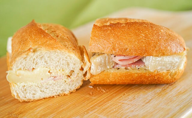 セブンの温めると激ウマになるサンドに新商品登場！やっぱ絶品！