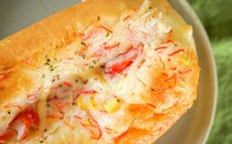 「超ウマイ」「リピートする」セブンの新作パンはレンチンで激ウマに