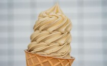 このセブンアイス、チョコっぽいけどチョコじゃなくて激ウマ！