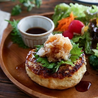 【あゆの簡単スポ飯】和風おろしでさっぱり「鶏ひきハンバーグ」で体脂肪ダウン！