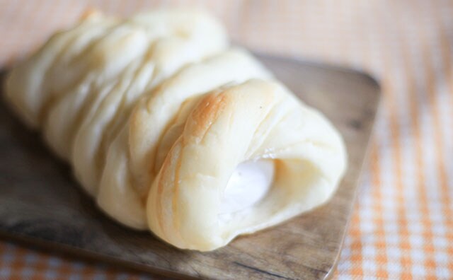 【詳細不明】ローソンで見つけたもちもちパンがミルキー&甘～い