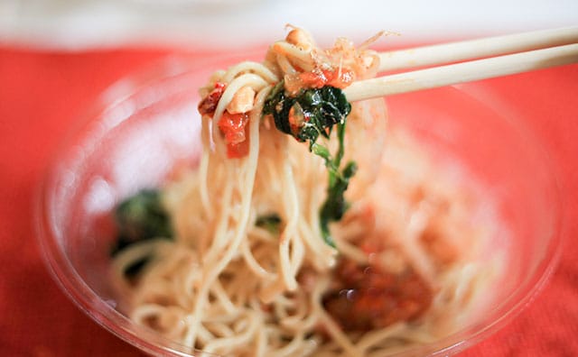 糖質40%オフ!? ローソンの担々麺に見事に裏切られた…!