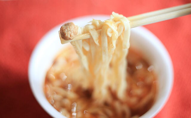 だしのうまみ！最後の一滴まで飲み干したい「どん兵衛」新商品