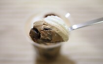 苦みがナイス！コーヒー好きにおすすめのファミマスイーツが復活した！