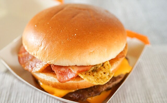 みんな大好き!? あの人気バーガーが帰ってきた!