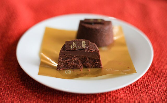 買って後悔…!ローソンのGODIVAコラボ新作は…