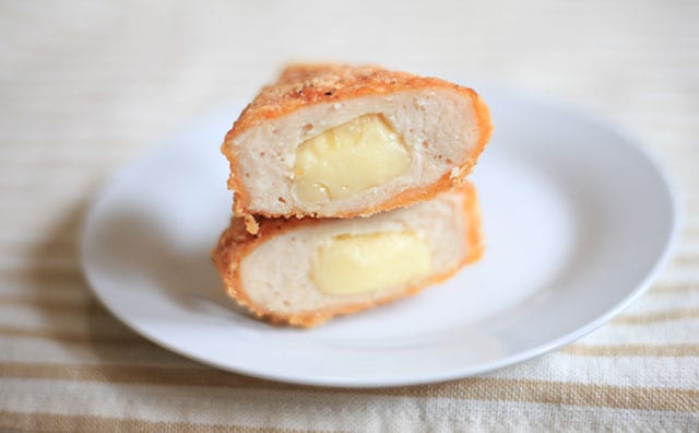 え、いつもと違くない!? 「Lチキ」の新作はチーズ&燻製!