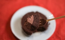 【6/29新商品】ローソン×GODIVAのロールケーキは高いけど食べて！