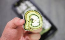 ローソン「もち食感ロール」に新作！抹茶好きは見逃すな！！