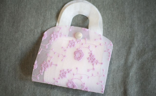 110円でも高見え!セリアのこれ、上品&華やかで使い勝手もよし!