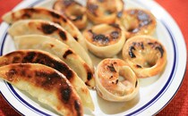 537円で大容量！カルディの冷凍餃子が手軽でうまい！！