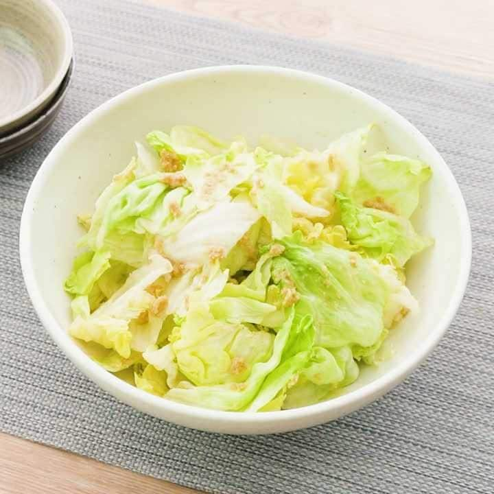 さっぱり副菜！レタスのごまめんつゆナムル