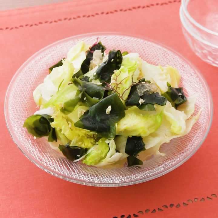 パパッと簡単！レタスと海藻のごま酢和え