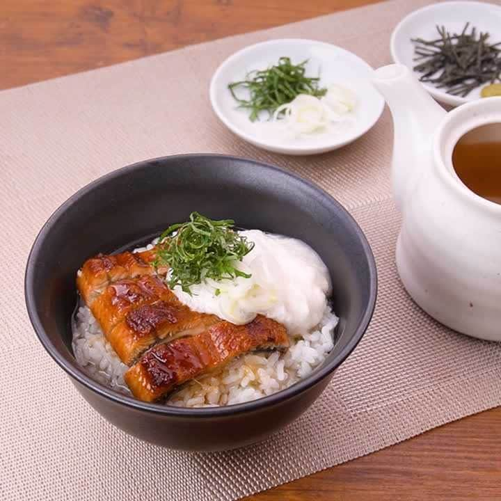 さっぱり食べる！うなぎのとろろ茶漬け