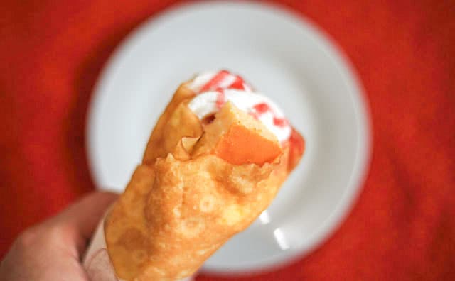 「うますぎ!」「ハマった」“ダブル”がカギのファミマ298円スイーツとは?