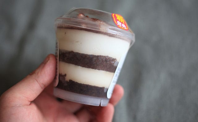 【6/29発売】SNSでも話題！ファミマ新作スイーツはふわとろで美味！