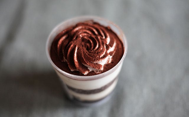 【6/29発売】SNSでも話題！ファミマ新作スイーツはふわとろで美味！